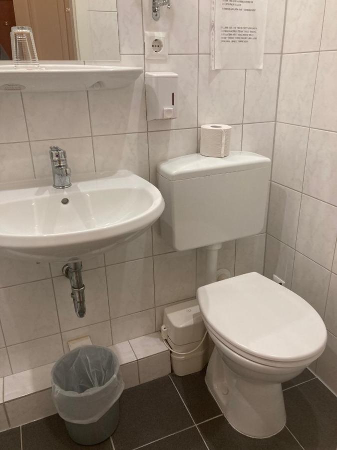 City Hotel Am Kurfuerstendamm Берлин Экстерьер фото