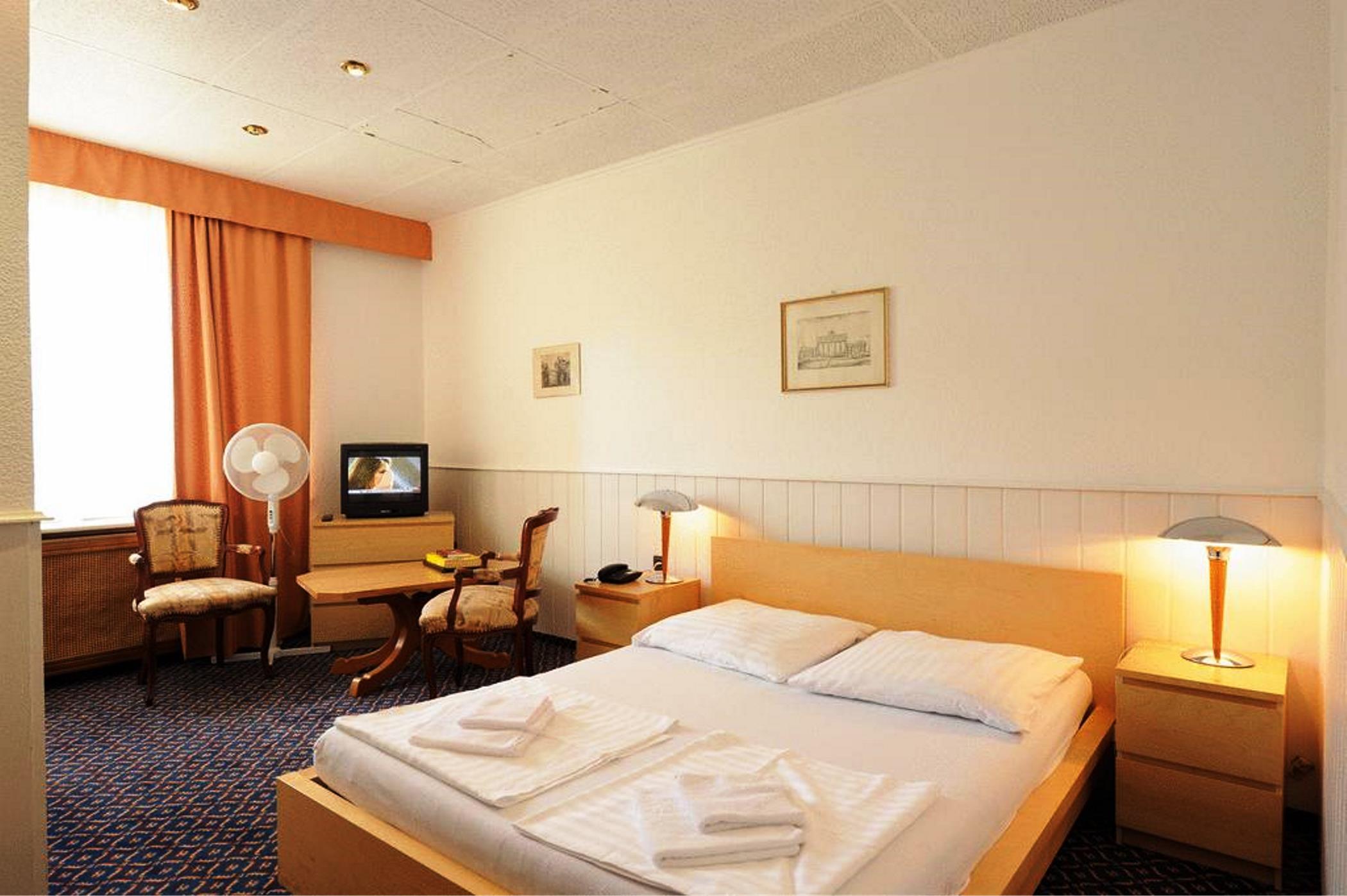 City Hotel Am Kurfuerstendamm Берлин Экстерьер фото