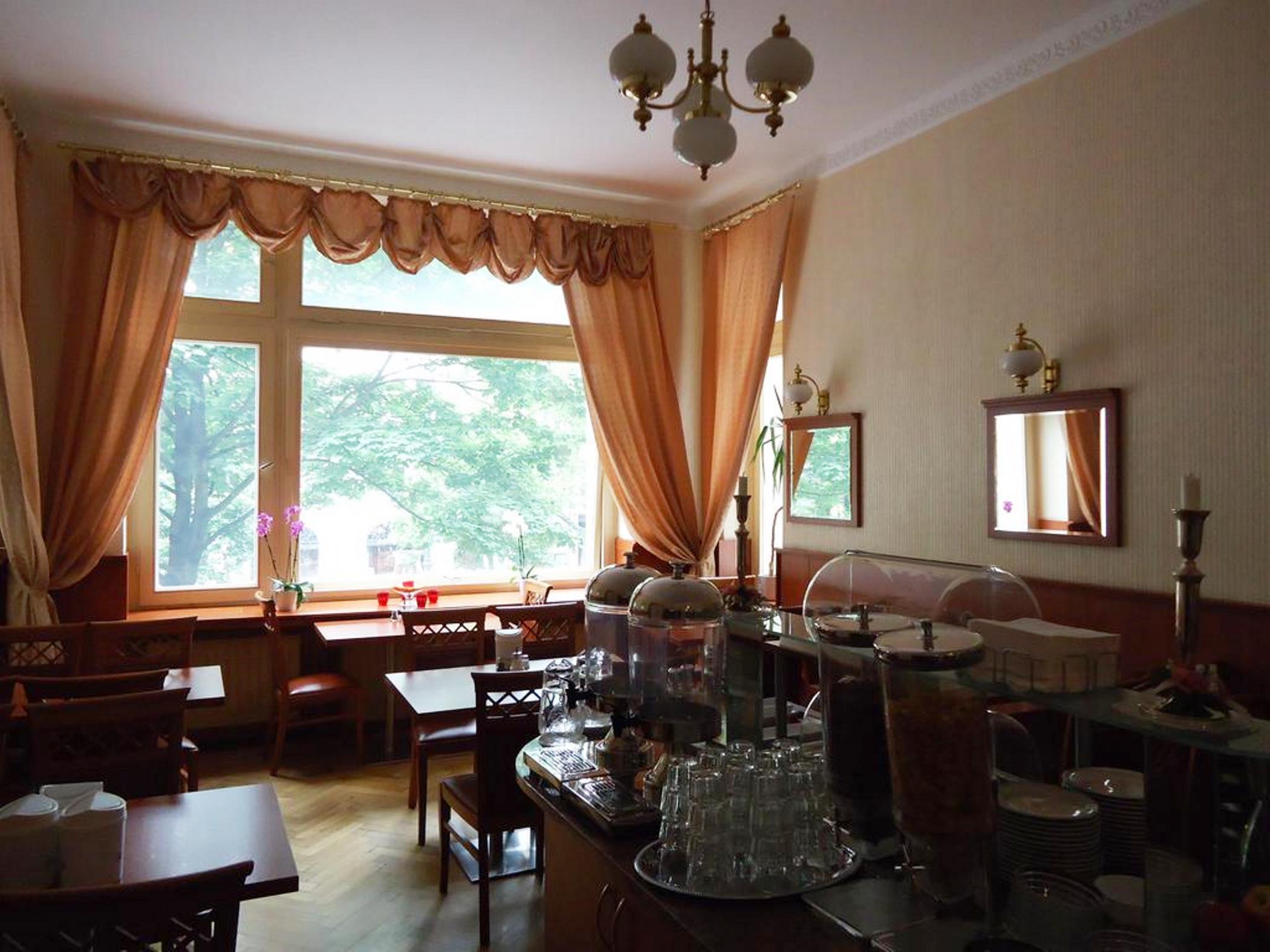 City Hotel Am Kurfuerstendamm Берлин Экстерьер фото
