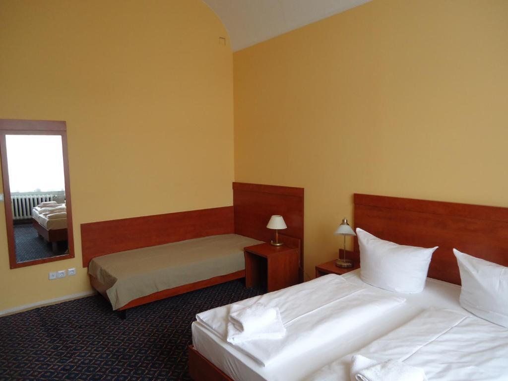 City Hotel Am Kurfuerstendamm Берлин Экстерьер фото