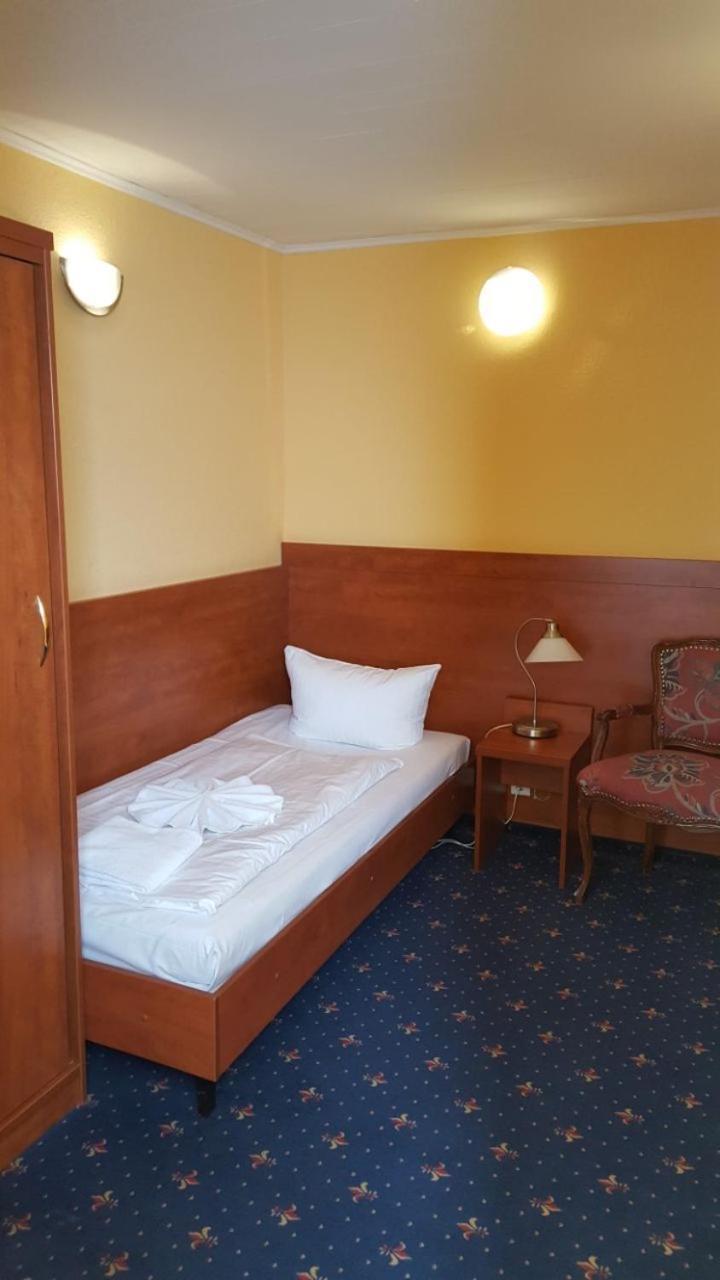 City Hotel Am Kurfuerstendamm Берлин Экстерьер фото