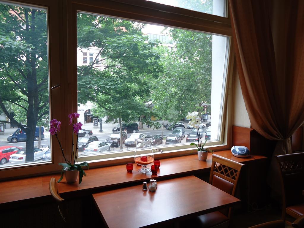 City Hotel Am Kurfuerstendamm Берлин Экстерьер фото