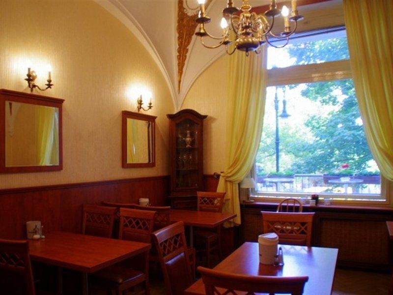 City Hotel Am Kurfuerstendamm Берлин Экстерьер фото