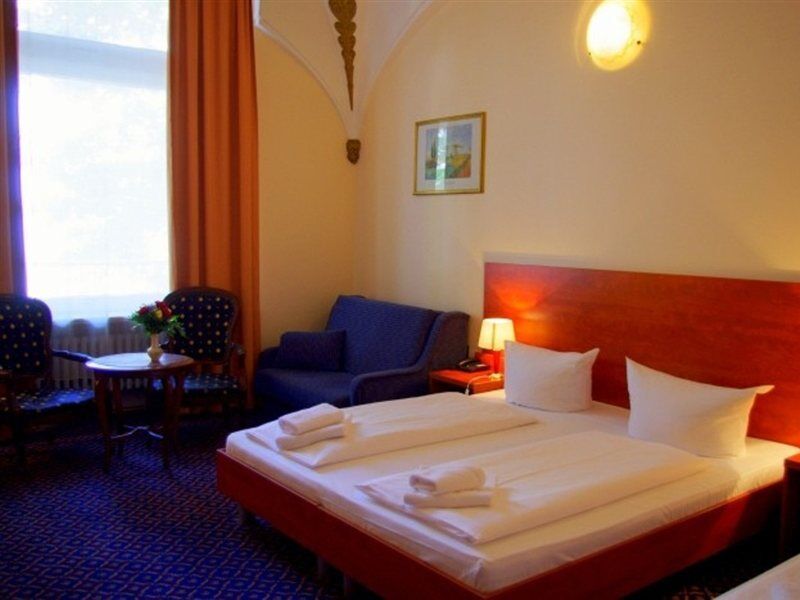 City Hotel Am Kurfuerstendamm Берлин Экстерьер фото