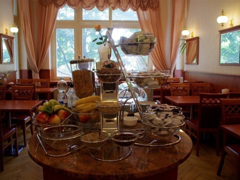 City Hotel Am Kurfuerstendamm Берлин Экстерьер фото